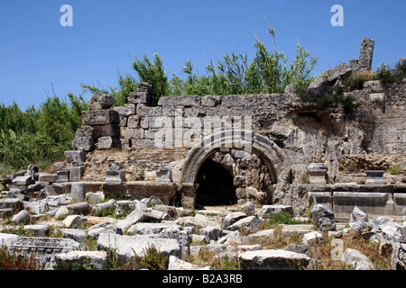 Les vestiges de l'NYMPHÉE À PERGE, Turquie. Banque D'Images