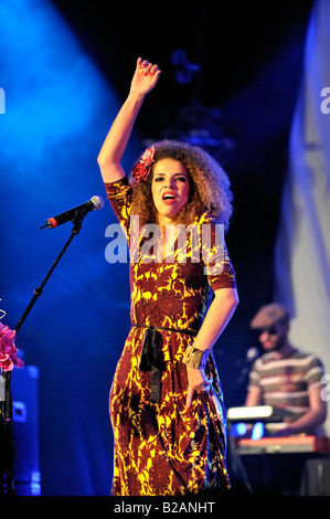 Chanteur brésilien Vanessa da Mata au Paléo Festival, 22 juillet 2008 à Nyon, Suisse Banque D'Images