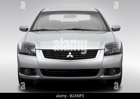 2009 Mitsubishi Galant Ralliart dans - Basse/large front Banque D'Images