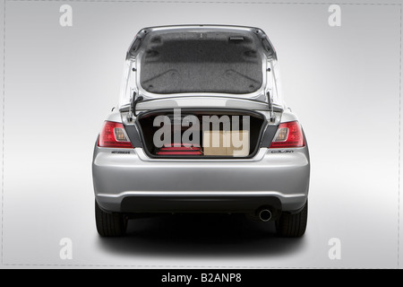 2009 Mitsubishi Galant Ralliart en tronc - Accessoires Banque D'Images