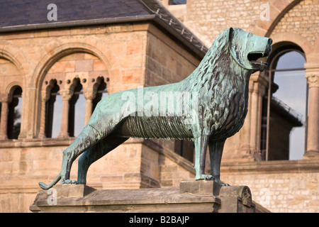 Le célèbre lion héraldique de Braunschweig a été créé en 1166 pour le duc Henri le Lion. Banque D'Images