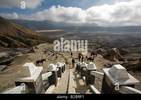 Lever du soleil à 'Monter' Bromo Indonésie Banque D'Images