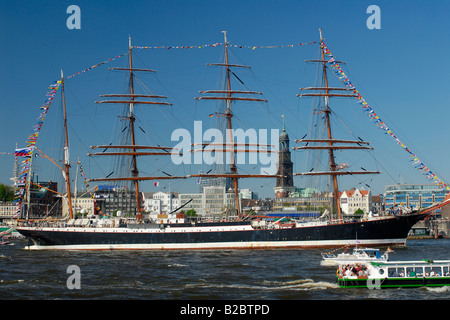 Grand voilier Sedov à l'anniversaire de la Port d'Hambourg, Allemagne, Europe Banque D'Images