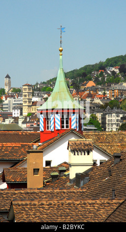 Vue sur les toits et le centre-ville historique de Zurich, Suisse, Europe Banque D'Images