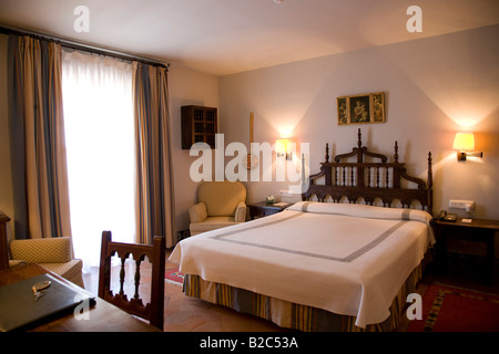 Chambre d'hôtel de l'Hôtel Parador de Arcos de la Frontera, Andalousie, Espagne, Europe Banque D'Images