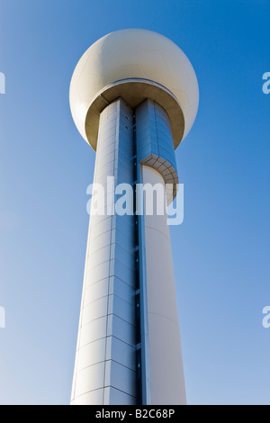 La tour radar à l'aéroport de Malaga Espagne Banque D'Images