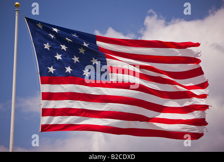 BALTIMORE, Maryland USA - 15 étoiles et 15-stripe United States flag flying sur Federal Hill. Banque D'Images