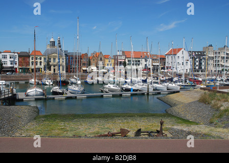 Vue de l'Oranjedijk et à Ballastkade Vissershaven et Arsenaalplein vers Vlissingen Pays-Bas Banque D'Images