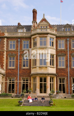 Sur les mesures de la famille à Sandringham House,Sandringham Estate,Sandringham, Norfolk, Angleterre, Royaume-Uni (retrait de Sa Majesté la Reine) Banque D'Images