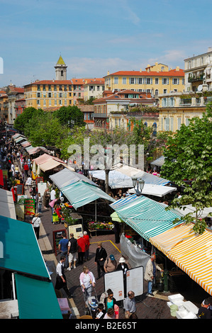 La rue du marché Cours Saleya, Nice, France Banque D'Images