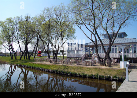 Maison de Vacances Resort Schwielowsee Brandenburg Allemagne at waterfront Banque D'Images