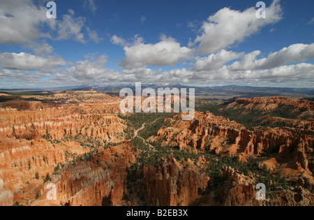 High angle view of rock formations sur le paysage, Bryce Canyon National Park, Utah, USA Banque D'Images