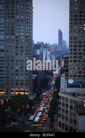 Vue de Manhattan, proche du Lincoln Center, à partir de l'Hôtel Empire toit. Banque D'Images