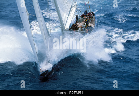 Classic yacht à J-Class 'effort" Banque D'Images