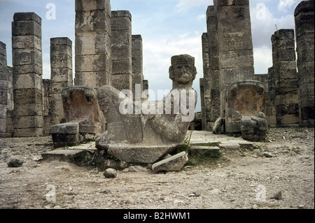 Géographie / voyages, Mexique, villes, Chichen Itza, Maya ville, fondée au 5ème siècle AD, pyramide de Kukulcan, détail: Sculpture de Chac Mool, 1968, Banque D'Images