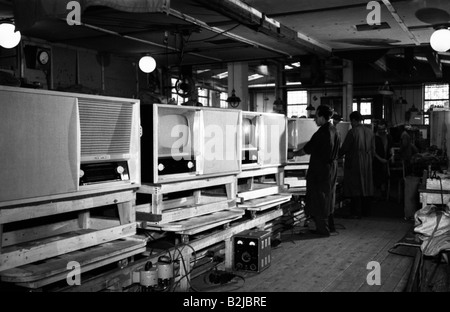 Géographie/voyages, Allemagne, RDA, industrie, production de téléviseurs, VEB Sternradio, Berlin est, fin des années 1950, , Banque D'Images