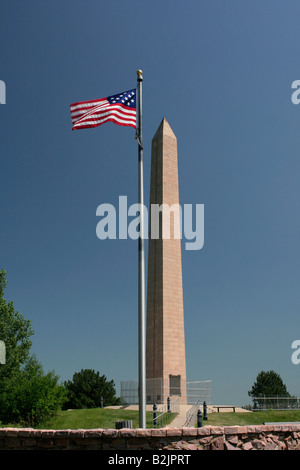 Début de l'US flag Le Sergent Floyd Monument Sioux City Iowa Banque D'Images