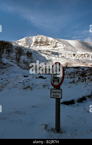 Mam Tor vu de la vieille route. Banque D'Images