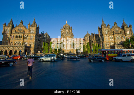 CST Gare Chhatrapati Shivaji de Mumbai Inde Banque D'Images