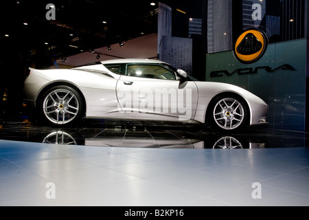 La Lotus Evora La nouvelle première nouvelle voiture de Lotus proton depuis a repris l'entreprise Banque D'Images