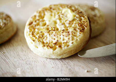 Hot Buttered Crumpets Banque D'Images