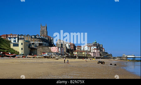 Avec la station Cromer principalement l'architecture victorienne Banque D'Images