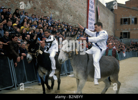 Fête de saint Joseph et de l'âne palio, Torrita di Siena, Italie Banque D'Images