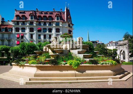 HOTEL ASTORIA PLACE DES THERMES AIX LES BAINS SAVOIE RHONE ALPES FRANCE Banque D'Images