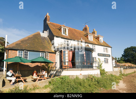 Crown and Anchor Pub Dell Quay West Sussex UK Banque D'Images