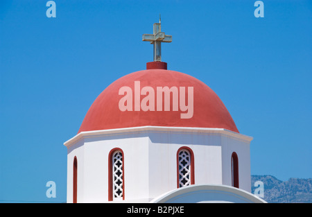 Grande église de village de Myrtos sur l'île grecque de Crète Méditerranée UE GR Banque D'Images