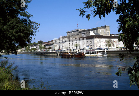 Hennessy, chateau, Charente, Cognac, France Banque D'Images