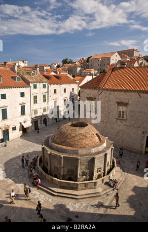 Grande Fontaine de Onofrios Paskoja Milicevica conçu par Poljana Croatie Dubrovnik Stradun Banque D'Images
