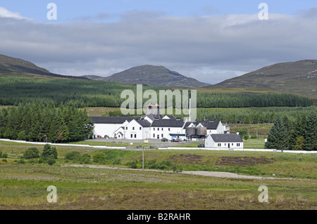 La Distillerie Dalwhinnie est la plus haute de l'UK Badenoch et Strathspey Inverness Ecosse Banque D'Images