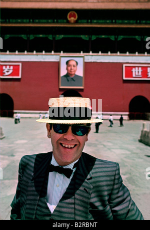 ELTON JOHN EN CHINE 1983 Banque D'Images