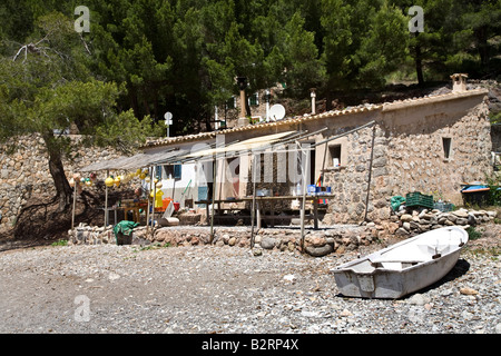 Divers shack à Cala Tuent, Mallorca, Espagne Banque D'Images