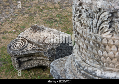 Détail de la colonne de vestiges romains à Apamée de Syrie Banque D'Images
