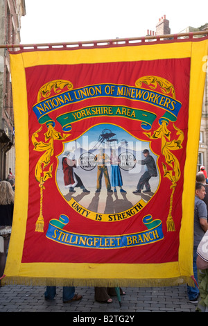 Une bannière de Stillingfleet dans la région du Yorkshire est marche en 2008 Gala mineurs de Durham. Banque D'Images