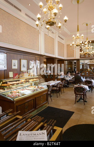 Vue de l'intérieur général Cafe Mozart Vienne Autriche Banque D'Images