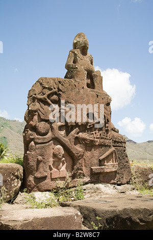 Une sculpture sur Nuku Hiva Banque D'Images