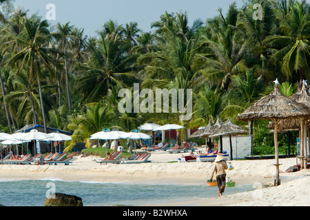 Parasols sur la plage, l'île de Phu Quoc Vietnam Banque D'Images