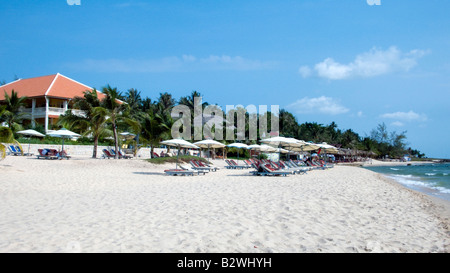 Parasols sur la plage, l'île de Phu Quoc Vietnam Banque D'Images