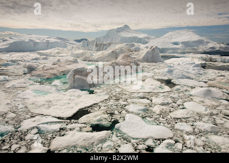 Les icebergs du glacier Sermeq Kujalleq Jacobshavn ou draine 7 % de l'inlandsis du Groenland Banque D'Images