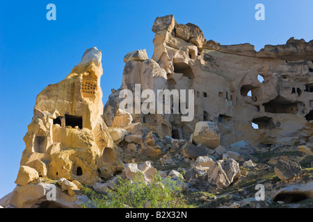 L'une des plus anciennes églises de roche en Cappadoce l'église de St Jean le Baptiste, donnant sur Cavusin, Cappadoce, Turquie Banque D'Images