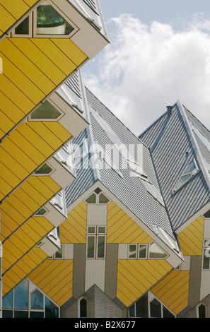 Cube maisons conçues par Piet Blom Rotterdam Hollande Banque D'Images