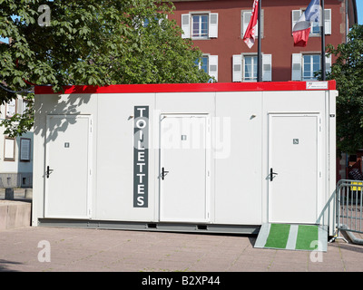 Les toilettes mobiles Strasbourg Alsace France Europe Banque D'Images