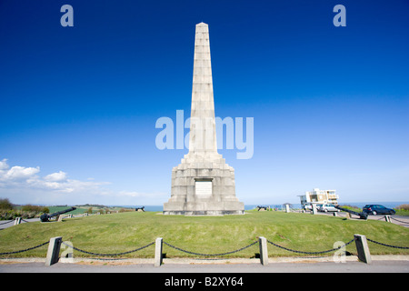 Monument à la mémoire de ceux qui sont morts au cours de la patrouille de Douvres à St Margaret s à Kent Cliffe Banque D'Images