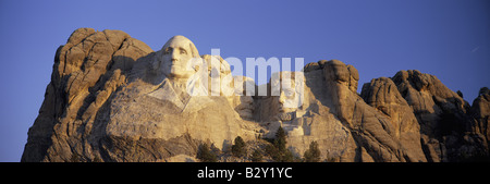 Vue panoramique vue sur le lever du soleil et présidents à Mount Rushmore National Memorial, le Dakota du Sud Banque D'Images