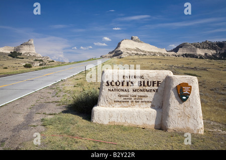 Panneau de bienvenue pour Scotts Bluff National Monument, un site sur l'Oregon Trail, Scottsbluff, Nebraska Banque D'Images