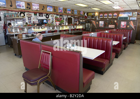 Célèbre diner, Hokes Café sur vieux Lincoln Highway, US 30, l'Ogallala, Nebraska Banque D'Images