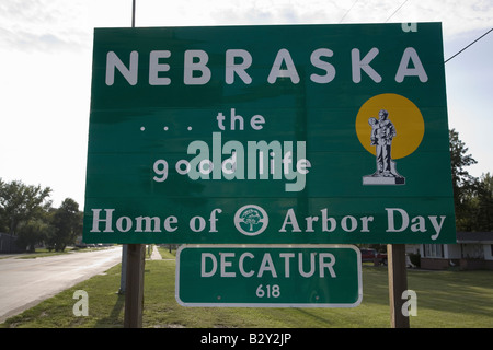 Signe de bienvenue à 'Nebraska... la bonne vie,' Nebraska state line Banque D'Images